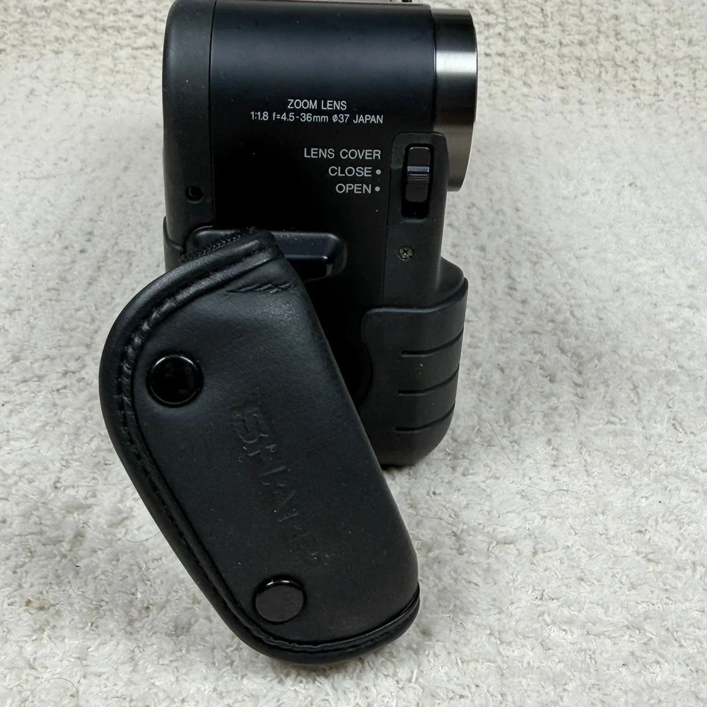 Sharp Viewcam VL-E35U‎ 8mm LCD Camcorder Zoom 8 Hi-Fi Monaural with Box Manual